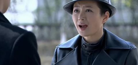 血色玫瑰3(女子别动队血色玫瑰一共多少集？)