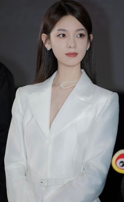 陈瑶身高(陈瑶身高体重？)