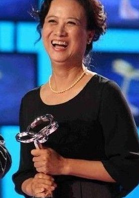 演员柏寒(柏寒是韩青的妈妈吗？)