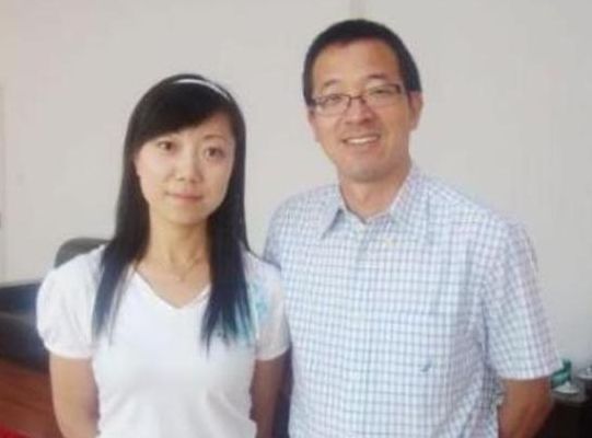 俞敏洪妻子照片(俞敏洪是陈春花的丈夫？)