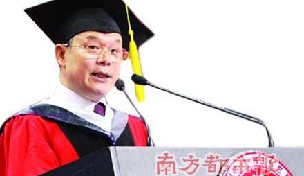 北京大学校长周其凤(美国麻省大学阿默斯特分校(UMass Amherst)优势的地方有什么？)