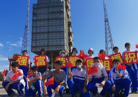 文山州一中贴吧(文山州一中分班鹏程班是什么班？)