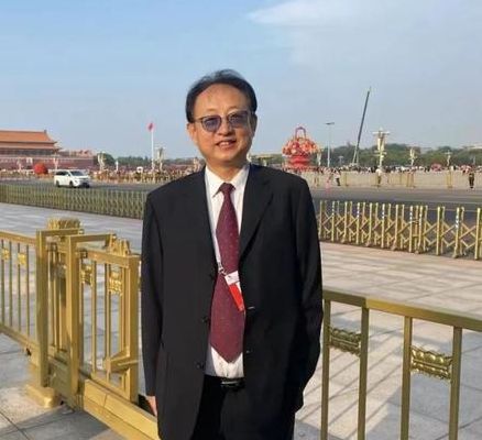 步长制药集团（步长制药集团董事长）