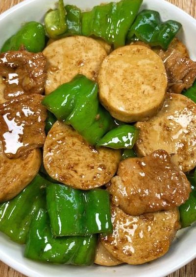 素鸡炒什么好吃又简单（素鸡炒什么比较好吃）