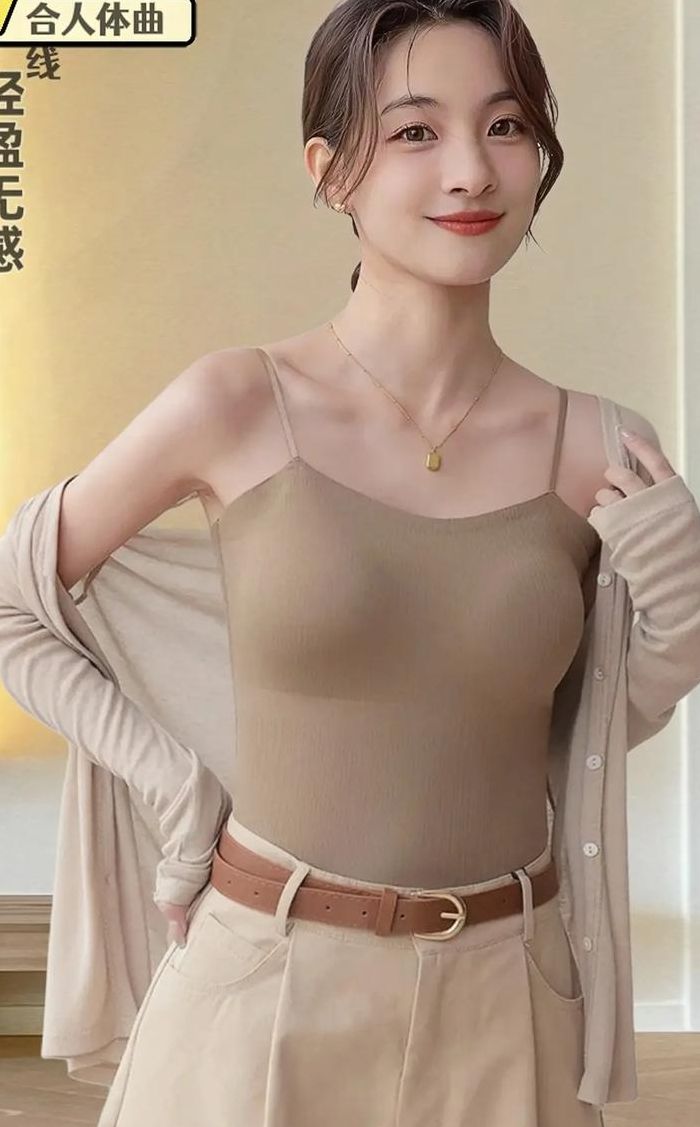 女式内衣（女式内衣哪个品牌穿着舒服）