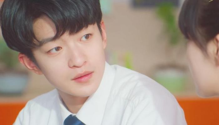 屈楚萧豆瓣账号（屈楚萧好看吗）