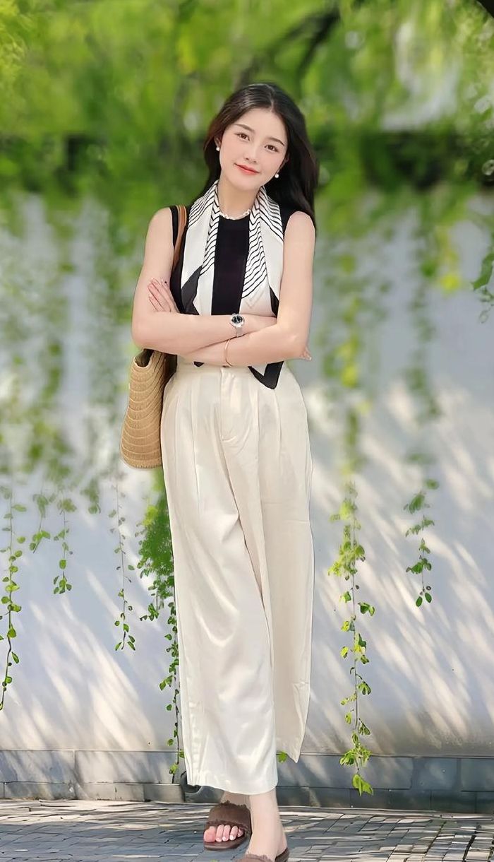 温文尔雅的女人是什么样子（温文尔雅的女生有气质）