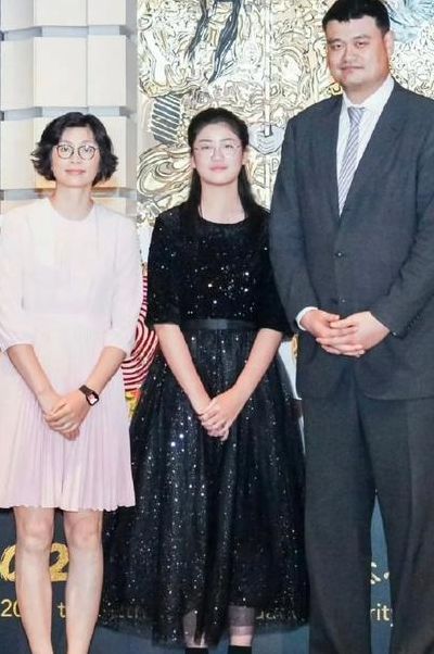 姚明父母（姚明父母是篮球队员吗?）