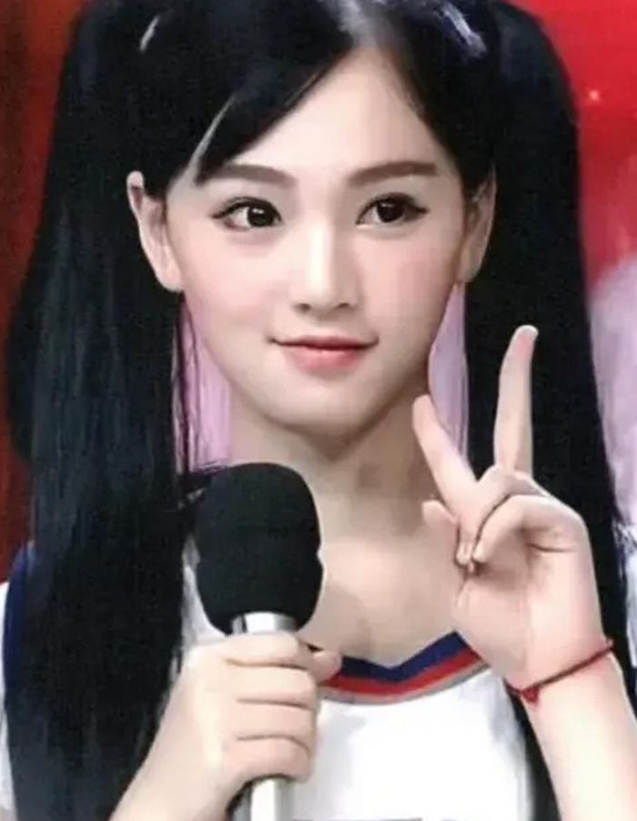 天天向上校花（天天向上校花联谊）
