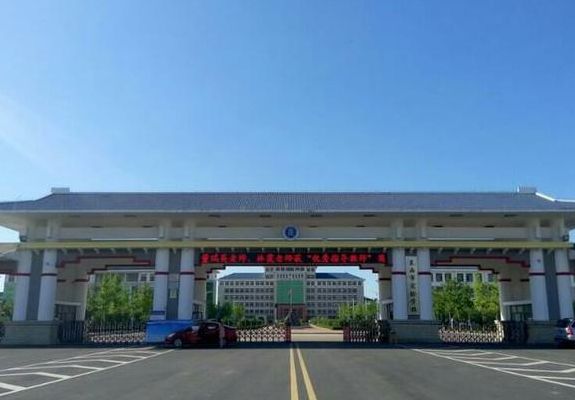 莱西一中（莱西一中南校和北校区别）