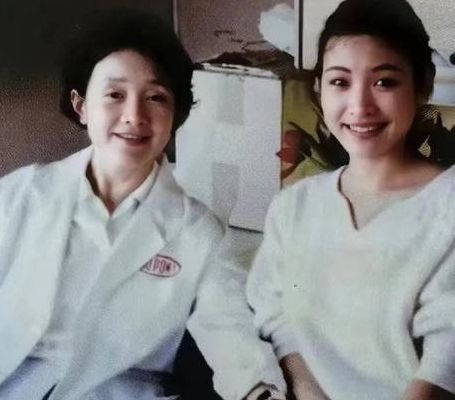 陈冲母亲（陈冲母亲过逝）