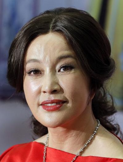 刘晓庆有几个孩（刘晓庆有几个孩?刘晓庆的发型）