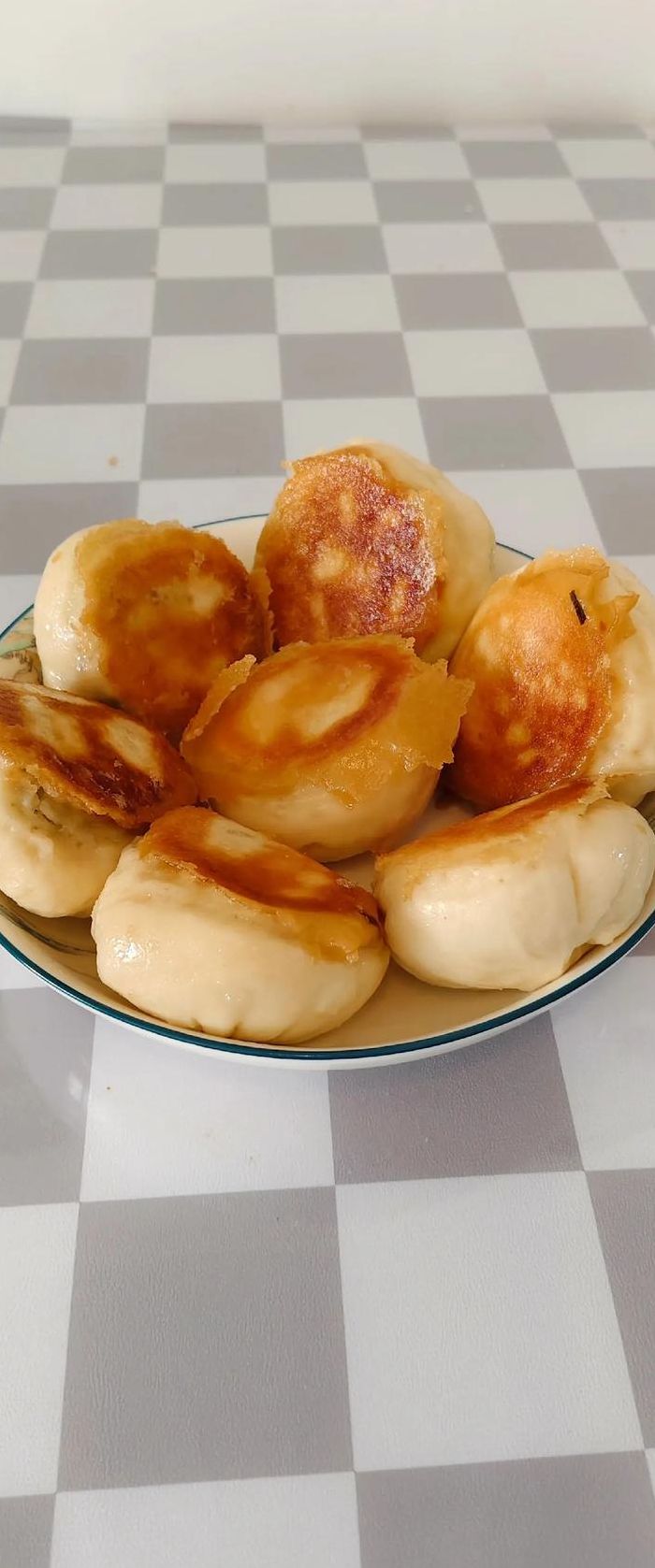 电饼铛水煎包的做法（电饼铛做水煎包的做法不用发面）