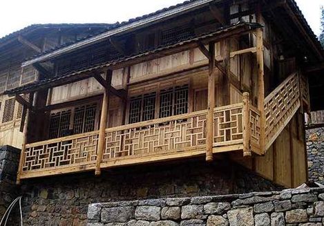 土家族民居（土家族民居的是什么楼）