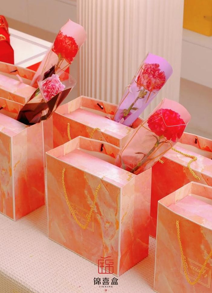 三八节送什么礼品好（三八节送什么礼品好呢）